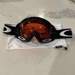 OAKLEY SKI GOGGLES-PRIZM